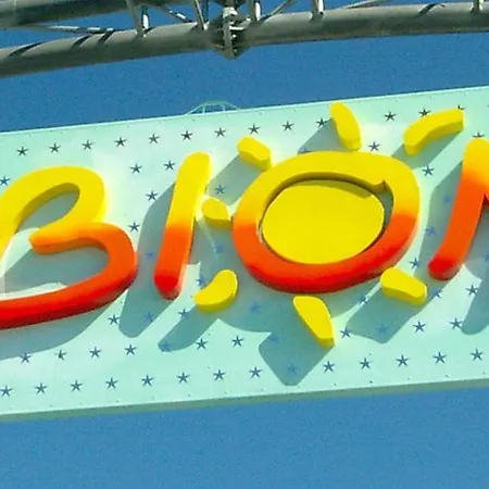 Wonderful Seafront In 비비오네