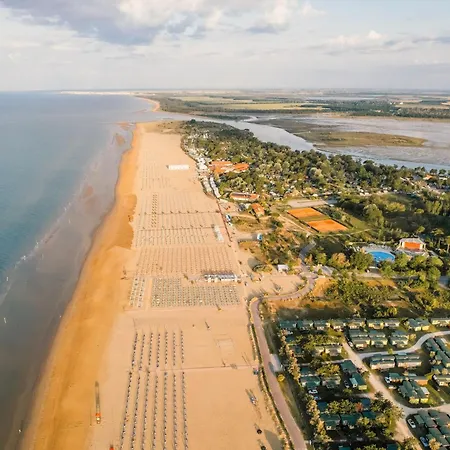 Wonderful Seafront In * 비비오네